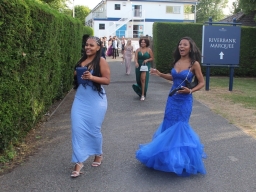 YR11 Prom 2025 - Arrivals